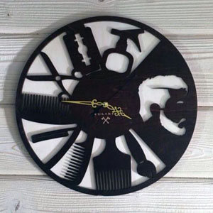 1217_cut часы из дерева, из фанеры, часы барбершоп, часы для парикмахера