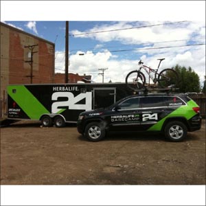 Индивидуальная реклама на авто Брест